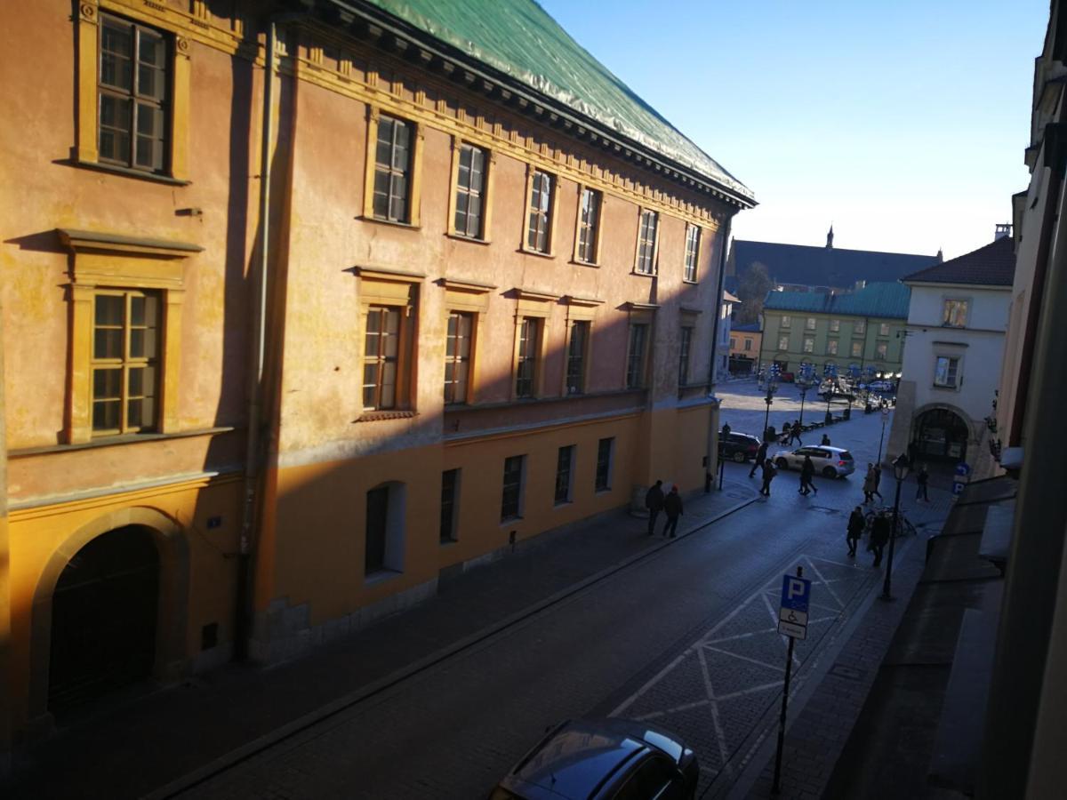 Vinfort Aparthotel Krakow Exterior photo